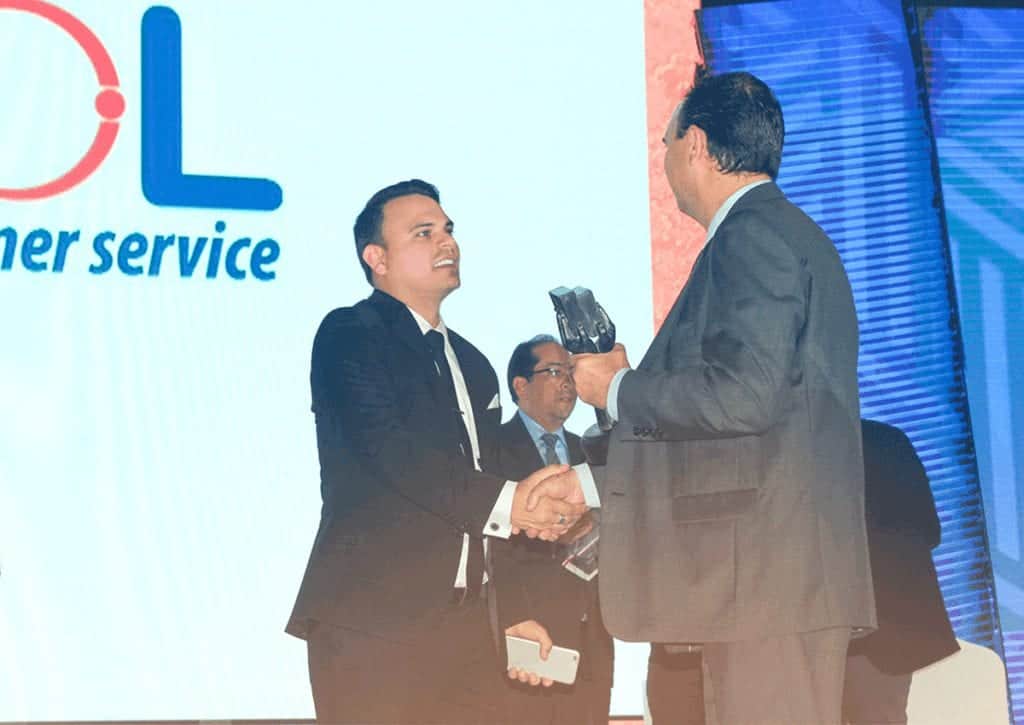 Nearsol CEO receiving export award